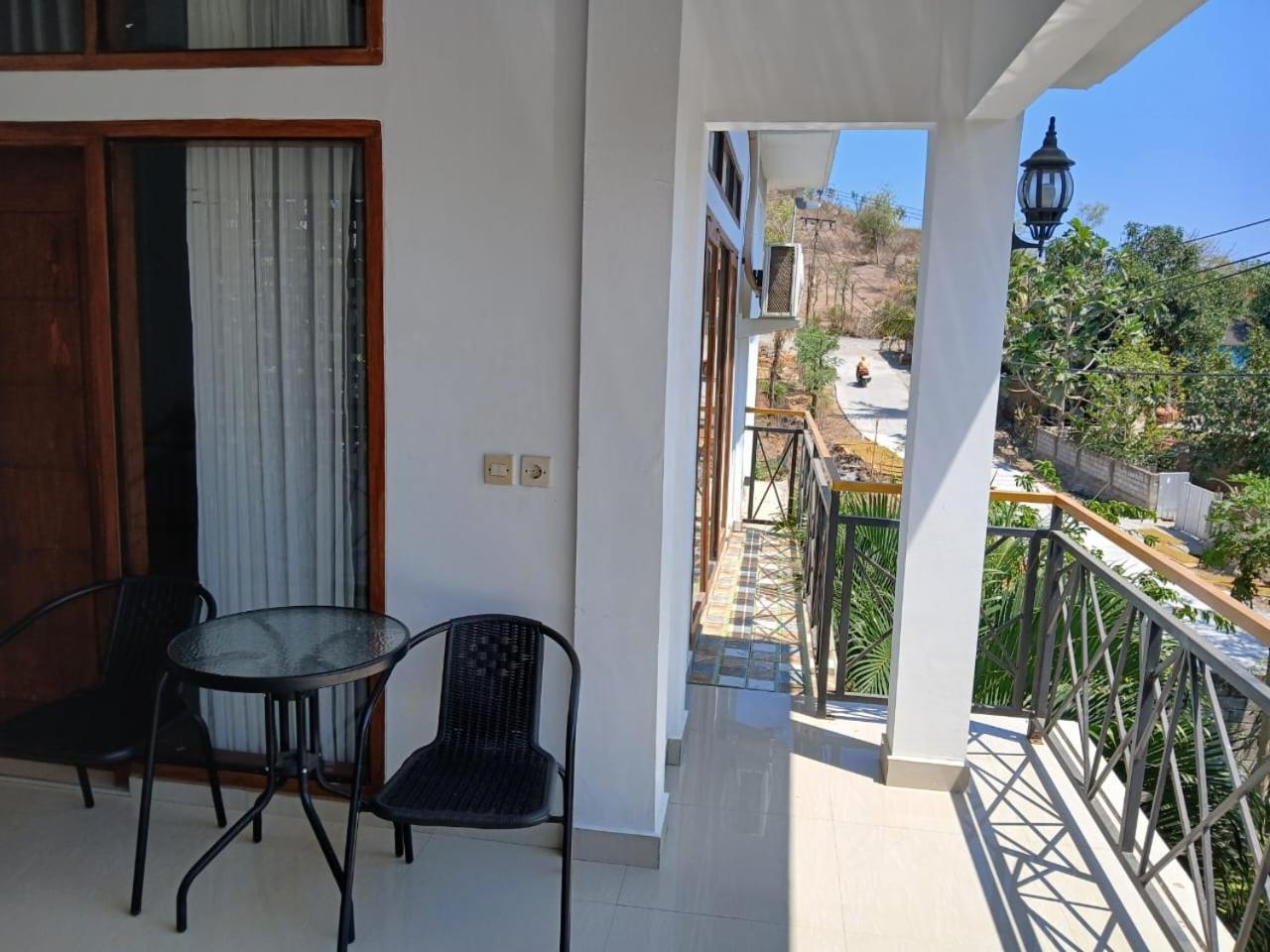 Warm Villas Lombok Kuta  Exterior photo